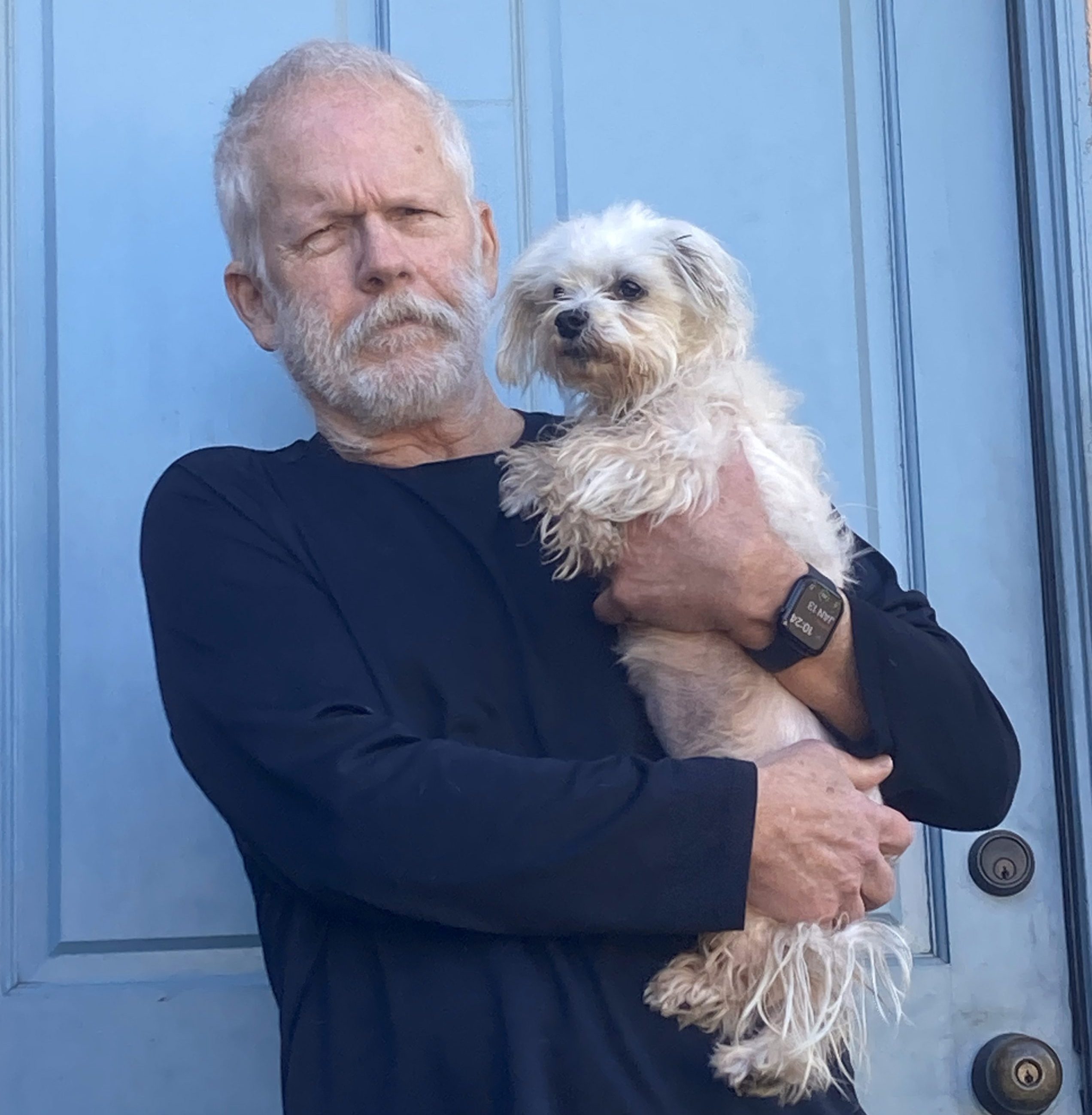 Foster families needed to keep pets with their people